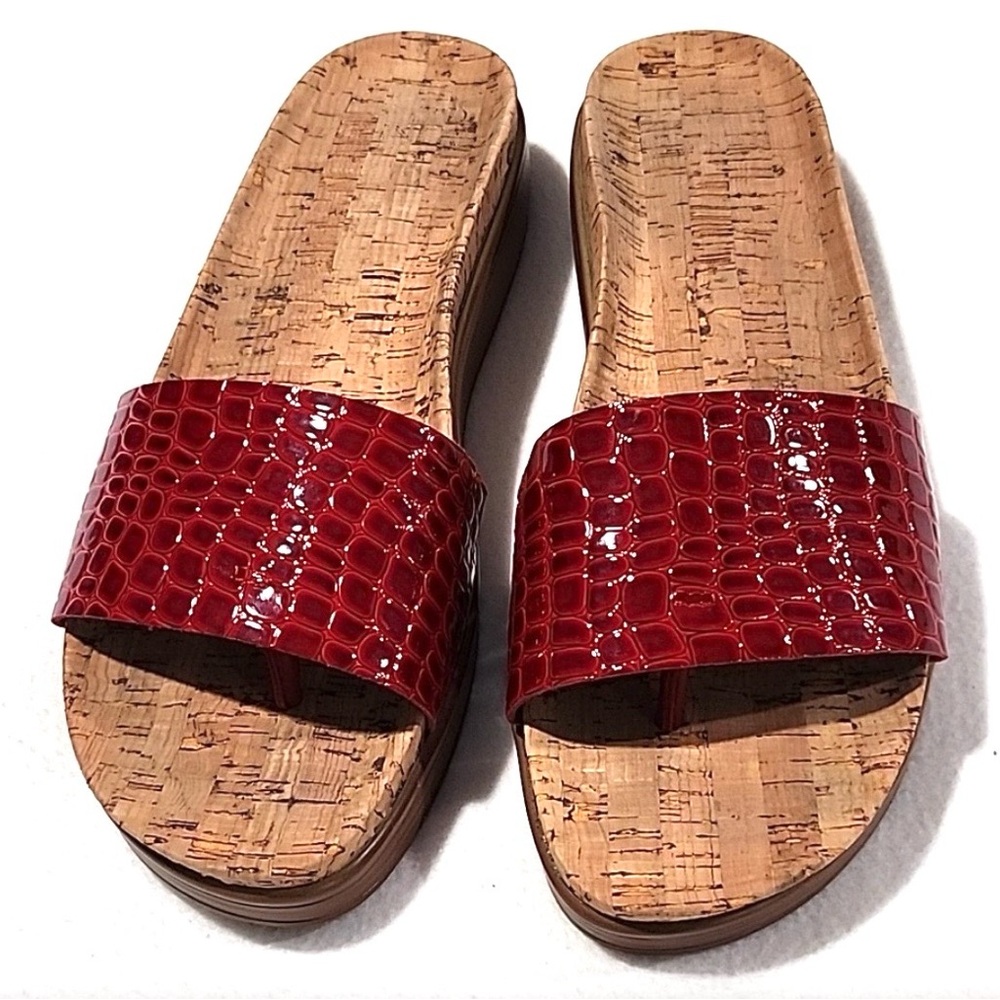 Donald J Pliner Fiji Red Patent Slide Sandal Sz 9.5 RARE